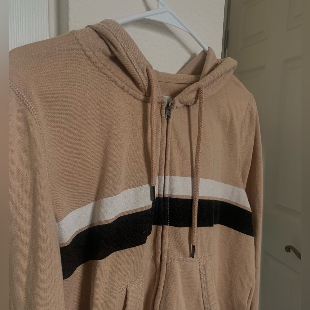 HOLLISTER CROPPED HOODIE TRENDY